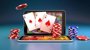 Antarmuka permainan Capsa Banting di platform mpo2qq dengan meja kartu interaktif